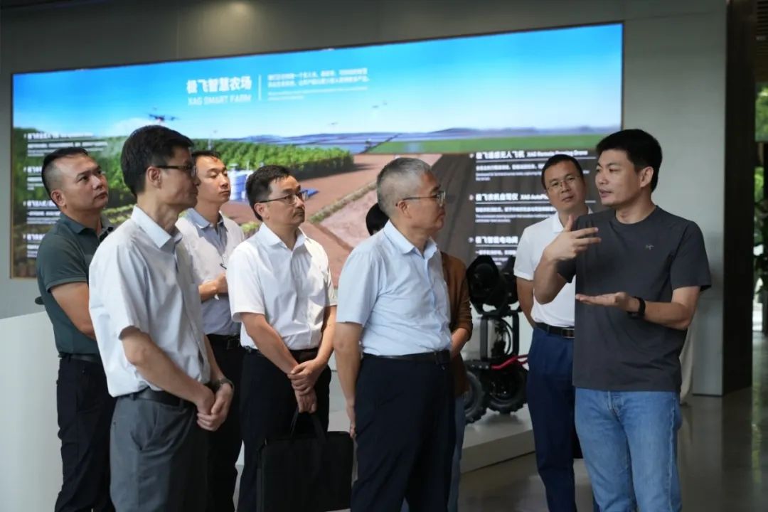 農(nóng)業(yè)農(nóng)村部發(fā)展規(guī)劃司司長陳邦勛一行到訪極飛科技