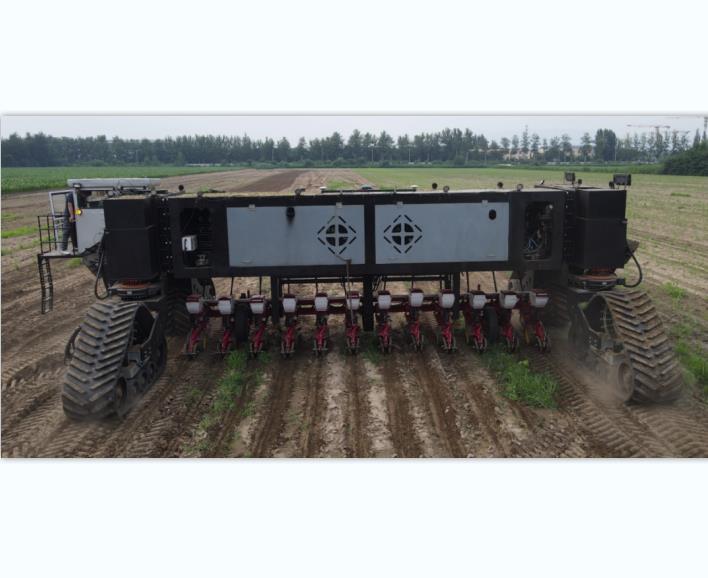 国内首台大田通用机器人研制取得阶段性突破