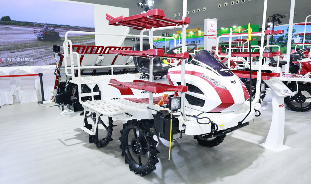 湖北省农业农村厅大发体育场2025年第四批农机购置与应用补贴归档bob体b体育软件的通告